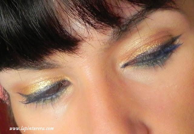 Contraste para una máscara azul