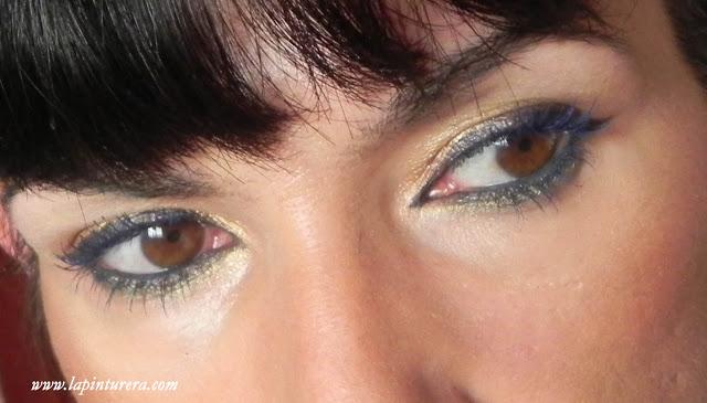 Contraste para una máscara azul