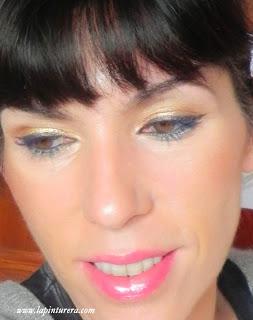 Contraste para una máscara azul