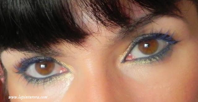 Contraste para una máscara azul