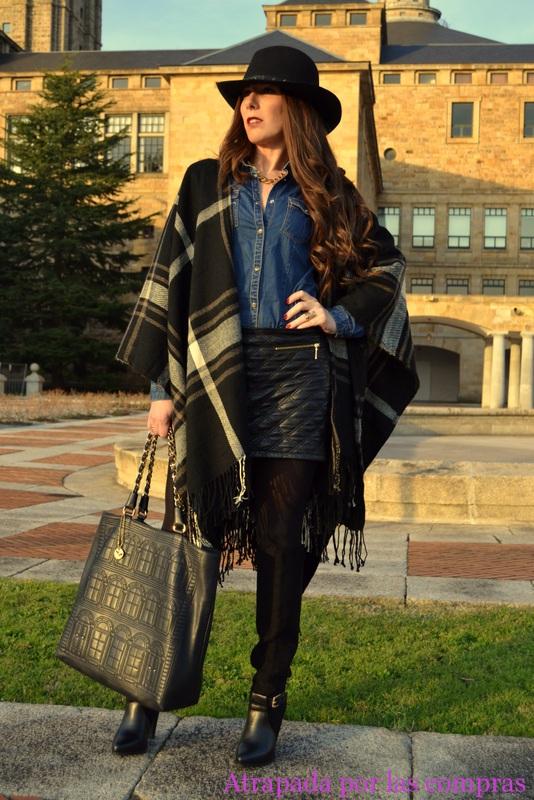 COWBOY: MAXI PONCHO Y SOMBRERO DE PINCHOS