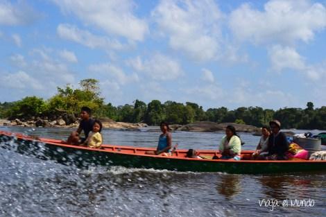 El camino al río Caura