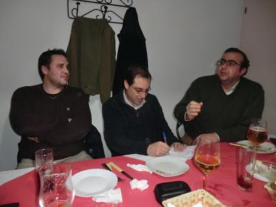 UNA BUENA REUNIÓN DE AMIGOS