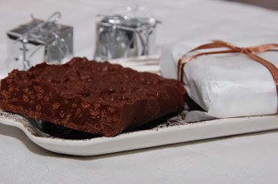 JUEVES ENTRE PASTELES:TURRON DE CHOCOLATE