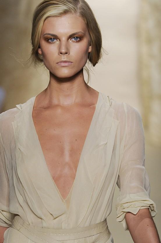 PEQUEÑOS DETALLES QUE ENAMORAN