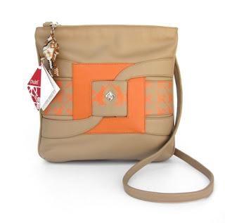 Kuatsontli muestra un toque chic esta temporada