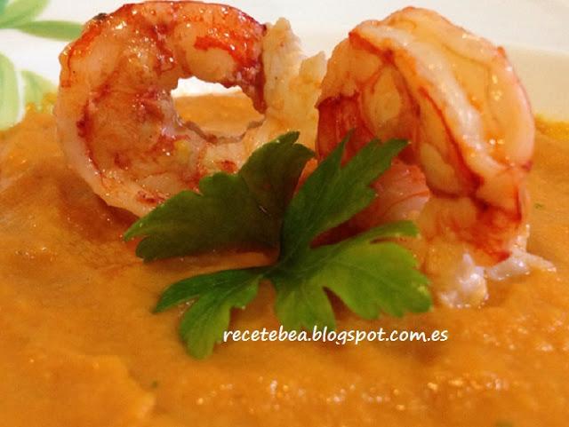 Crema de marisco y merluza a la americana