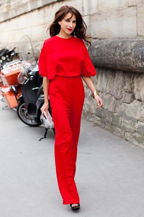 RED PANTS TOP LIPS CAROLINE SIEBER FASHION WEEK CAROLINES MODE STOCKLHOLM STREET STYLE 1