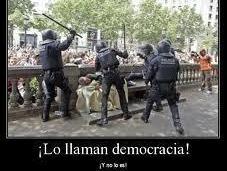 Políticos periodistas servicio engaño 'democracia española'