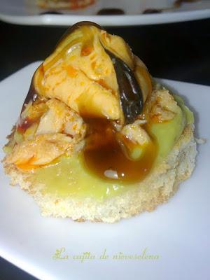 Pastelitos de guacamole y mejillón al Pedro Ximénez
