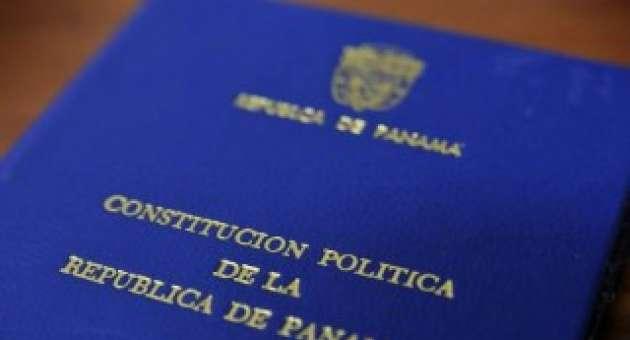 ¿Cómo se juramentan los presidentes en América Latina y EEUU?.