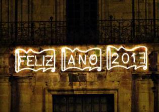 Resolución – #postaday / Weekly Photo Challenge: Resolved | The Daily Post Por la tarde - noche del día de la Cabalgata de Reyes, la oportuna ambientación luminosa (y pasar página)