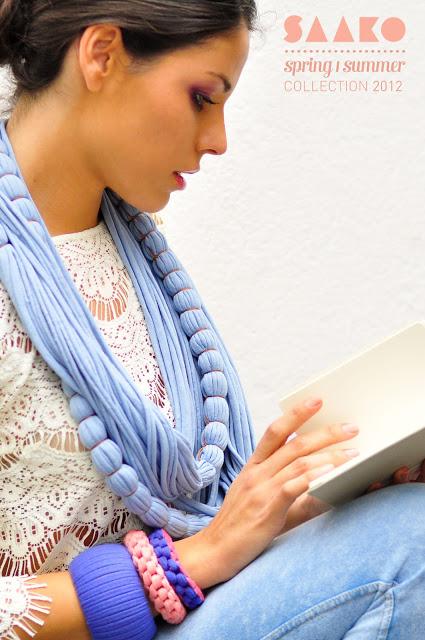 SAAKO _ COLLARES BUFANDA