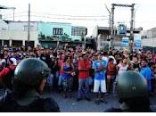 ajuste asistencia social saqueos