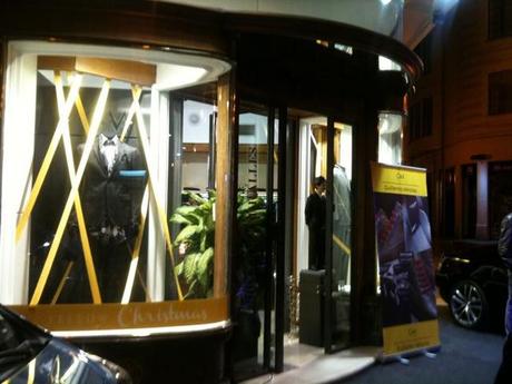 Yellow Christmas by TRÊS