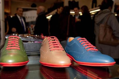 Yellow Christmas by TRÊS