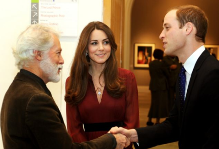 El primer retrato oficial de Kate Middleton despierta polémica