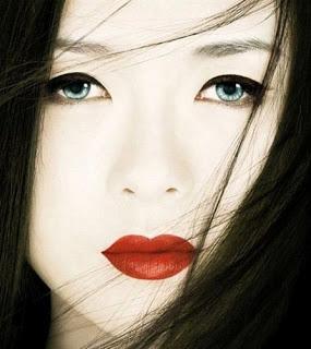 Todo al rojo. Sube el tono de tus labios