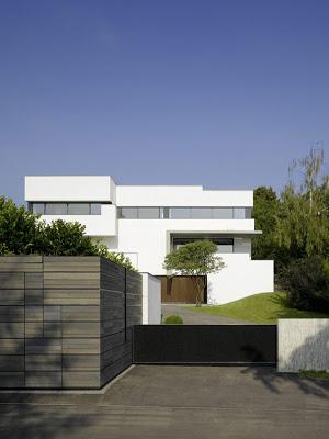 Casa Minimalista Alemana