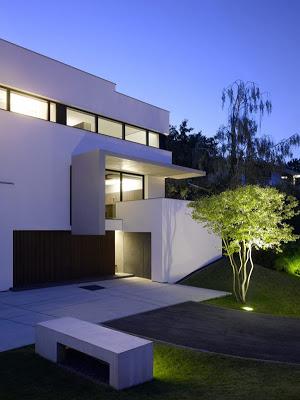 Casa Minimalista Alemana