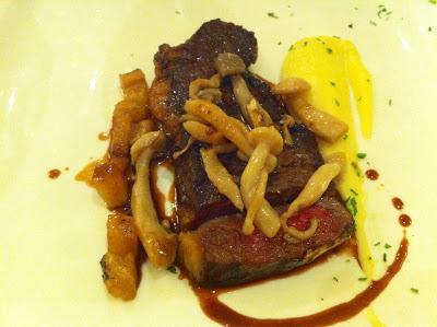 El puntal (Hotel Real), platos con efectos.