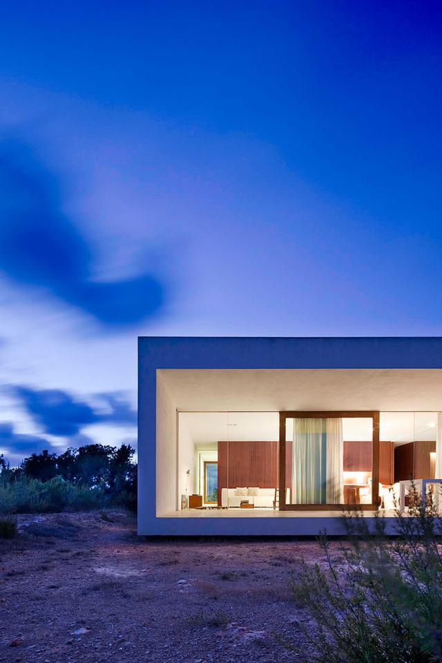 Casa/Estudio en Formentera, la casa que te convertirá en workaholic ;)