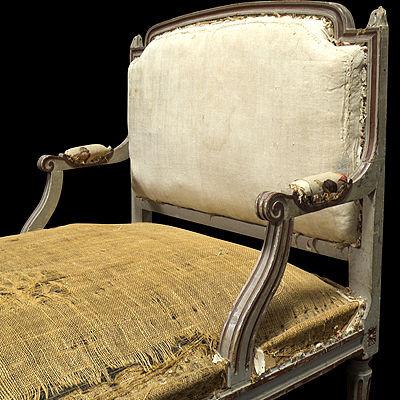 Asientos con heridas a la vista