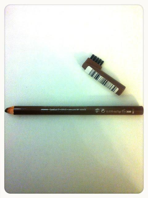 Eyebrow Designer de Essence