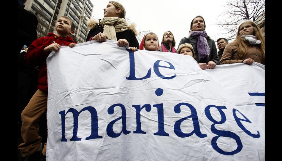 Miles de franceses se congregaron en contra del matrimonio gay