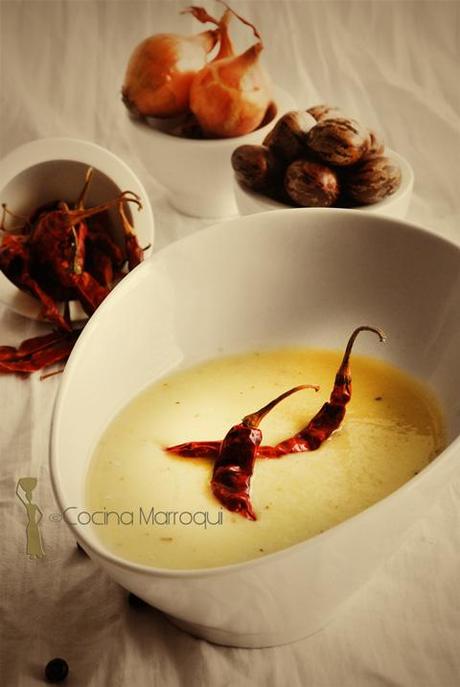 Harira abhal {Sopa de enebro}