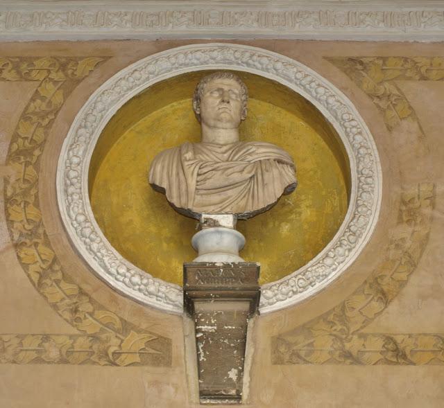 Medallones imperiales en la Casa de Pilatos (2).