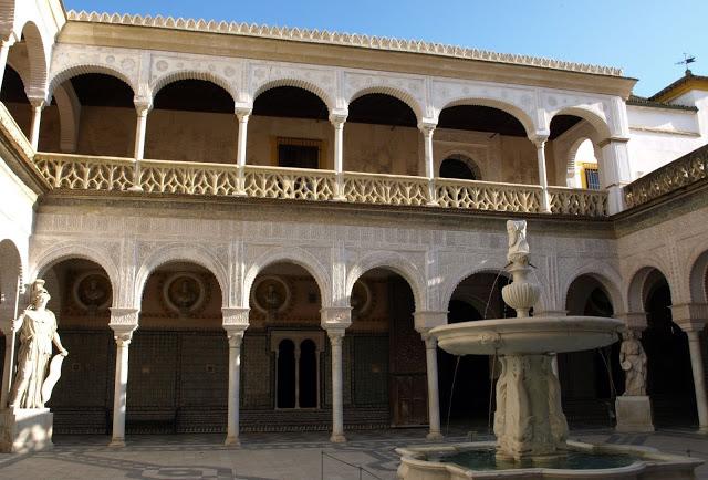 Medallones imperiales en la Casa de Pilatos (1).