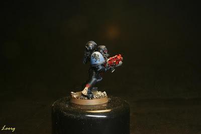 Detalle de la hombrera derecha de los Guardianes de la muerte procedente de los Lobos Espaciales