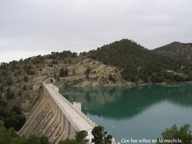 El pantano del Amadorio (Villajoyosa, Alicante)