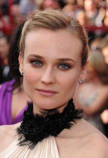 Iconos de estilo: hoy, el ahumado metálico de Diane Kruger