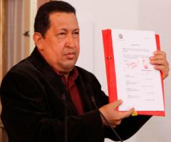 Los ateos rezan por Chávez.