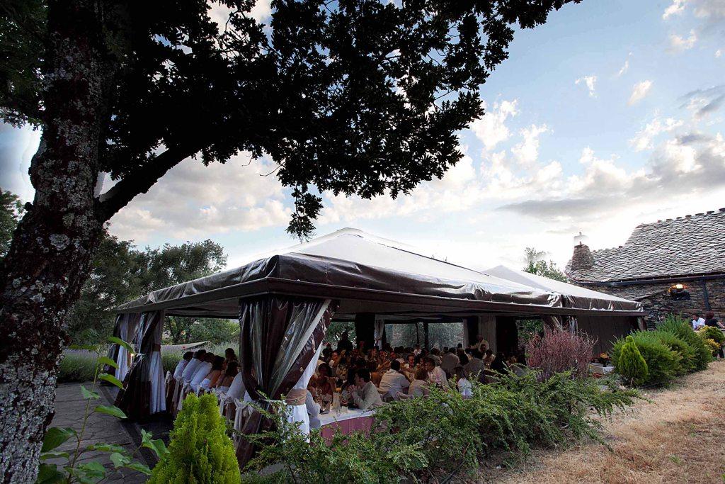Boda en campillo de ranas . un trocito de ibiza en la ...