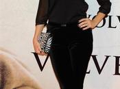 look negro Juana Acosta