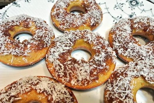 Donuts de almendra horneados (sin glutén ni azúcar)