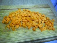 Pastel de verduras con salsa de queso