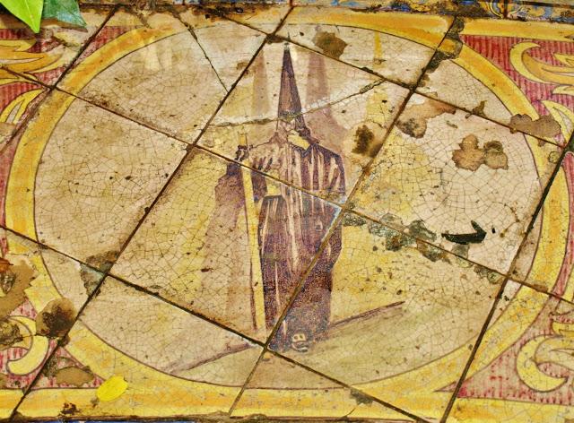 La Glorieta de Mas y Prats (4): los bancos.