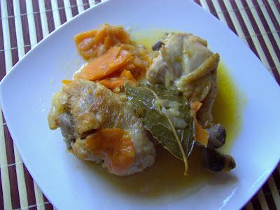 MUSLOS DE POLLO EN ESCABECHE