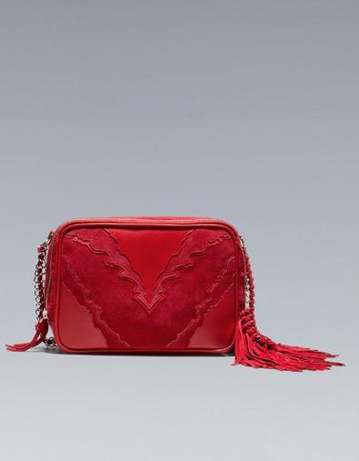 LOOK COMFY AND URBAN