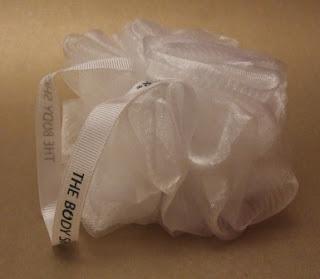 JOLIEBOX “The Body Shop Body Care”