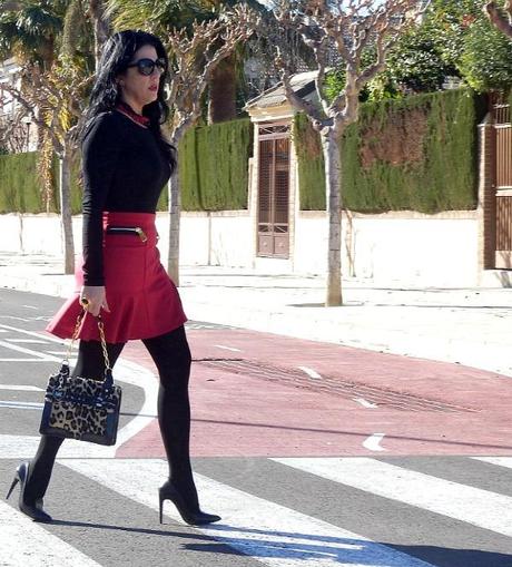 My Red skirt ....... My Red skirt .......