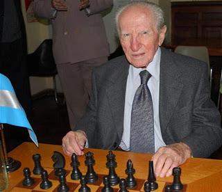 Arón Schvartzman (2 de diciembre de 1908 - 16 de enero de 2013) (I)