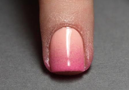 10-gradient-clavo-tutorial-top coat_bd.jpg