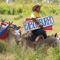 Un hombre y dos burros