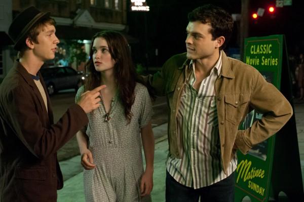 thomas-mann-alice-englert-alden-ehrenreich-beautiful-creatures