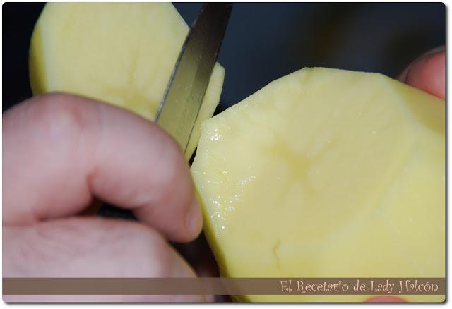 Ya estamos de vuelta con unas ricas patatas a la Riojana